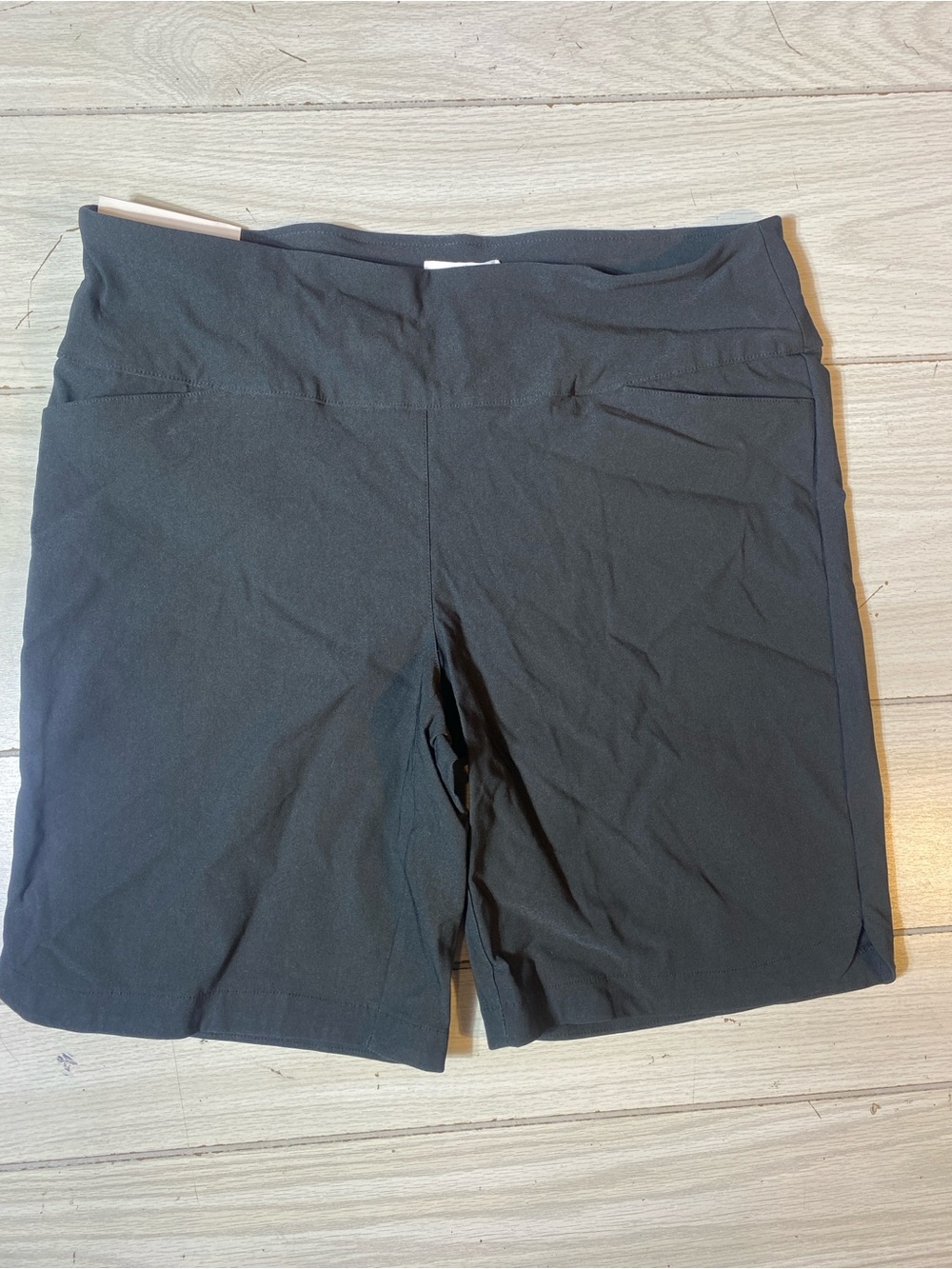 Lady Hagen Women’s Golf Shorts XL Black 10" Inseam Tummy Control Pull On NWT